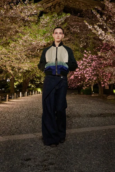 Look 39